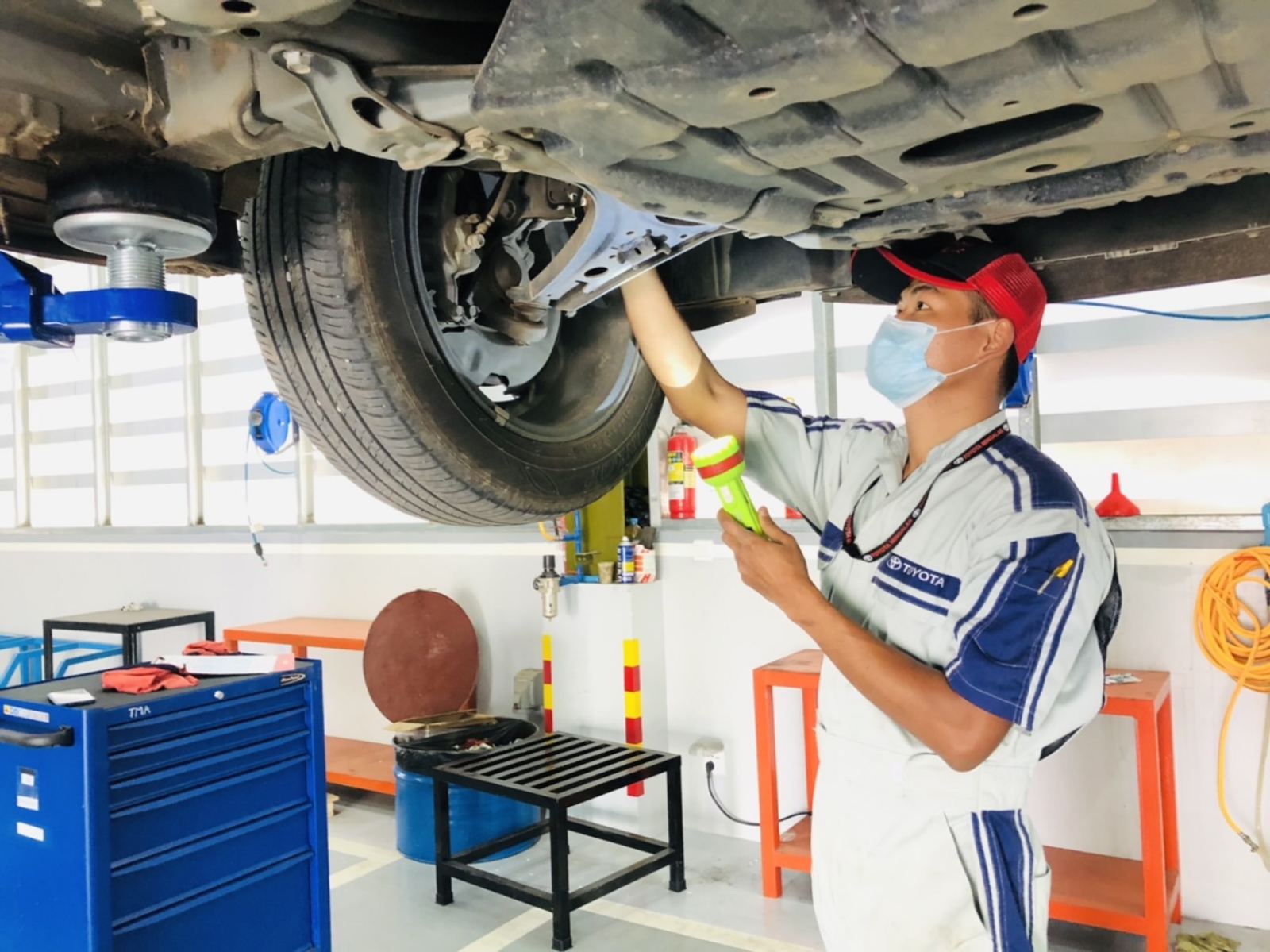 Toyota-Myanmar-Sales dealer4